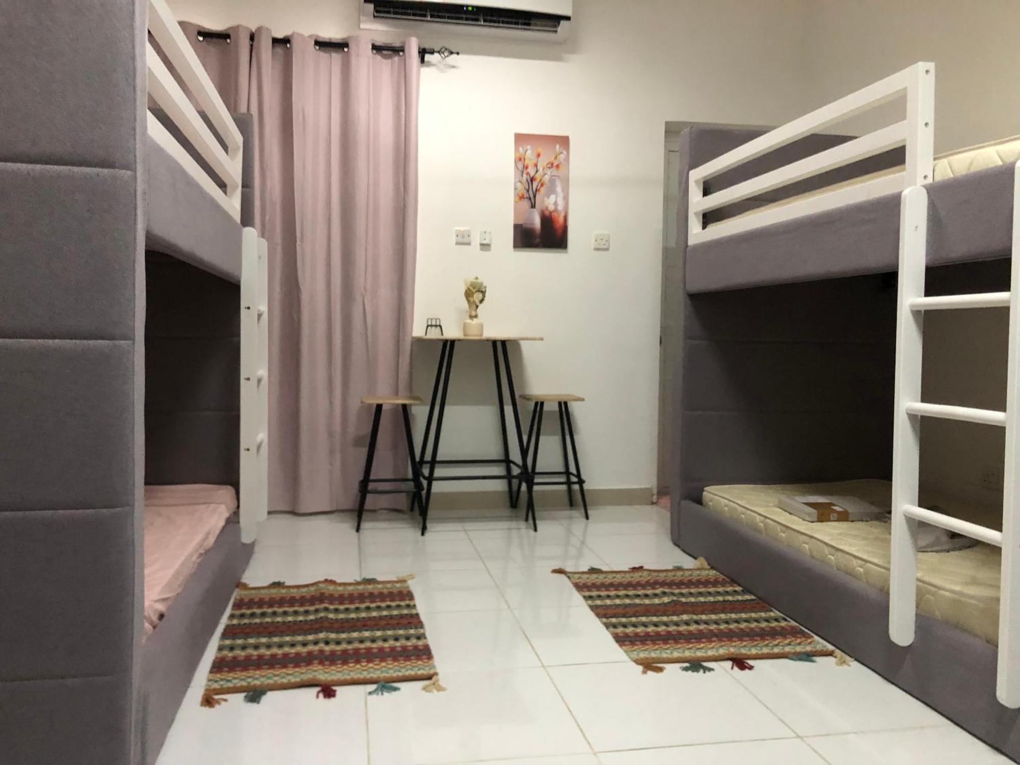 Legacy Hostel Маскат Екстер'єр фото